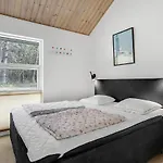 Feriehus Rubinsoen Skovhuse *