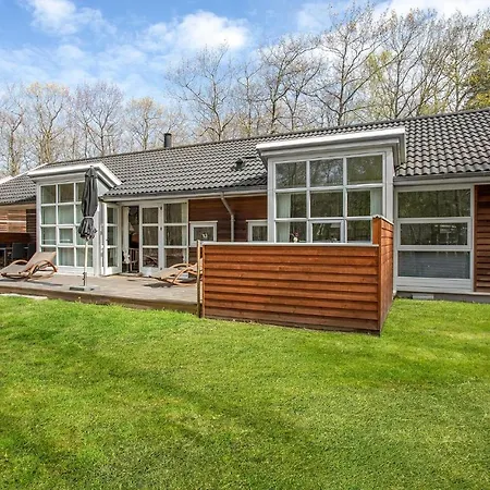 Holiday home Rubinsoen Skovhuse Tofte