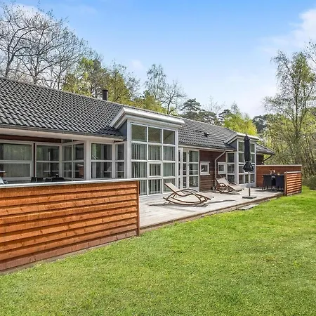 Rubinsoen Skovhuse 別荘